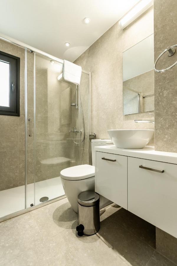 Silver House Boutique Apartamento Paphos Exterior foto