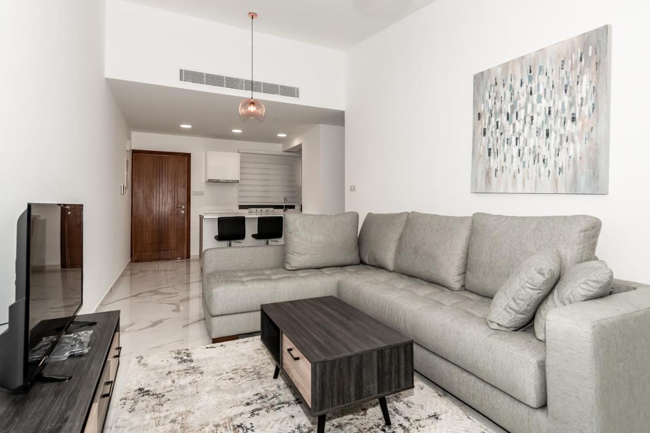 Silver House Boutique Apartamento Paphos Exterior foto