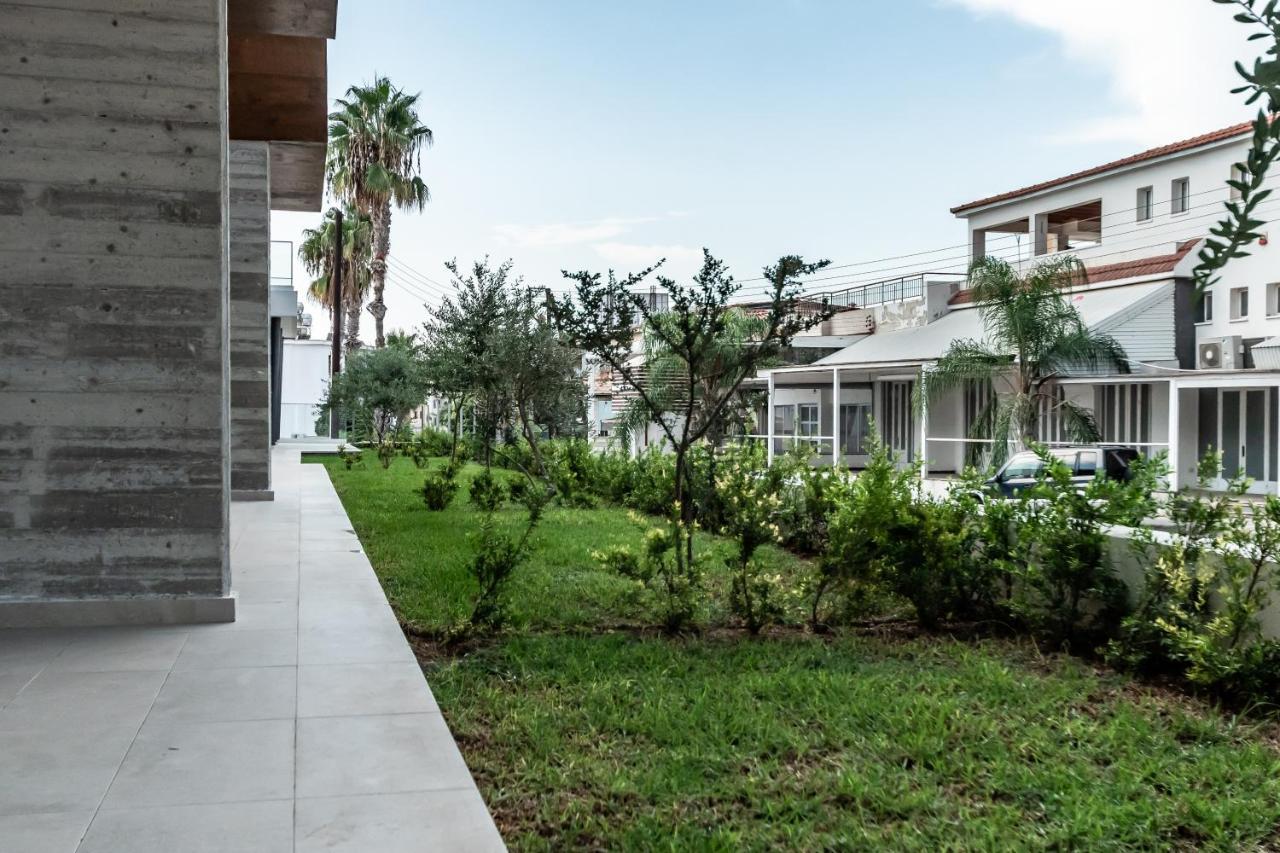 Silver House Boutique Apartamento Paphos Exterior foto