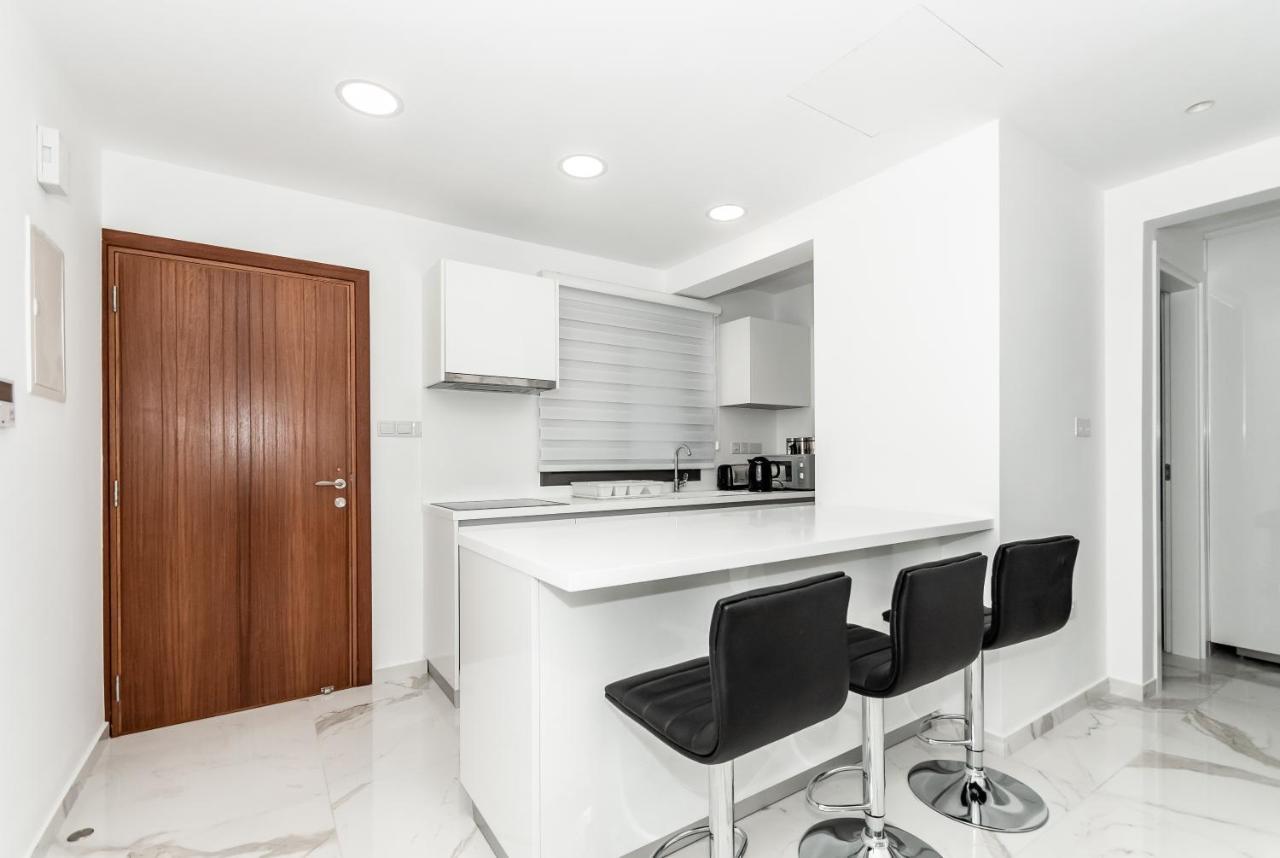 Silver House Boutique Apartamento Paphos Exterior foto