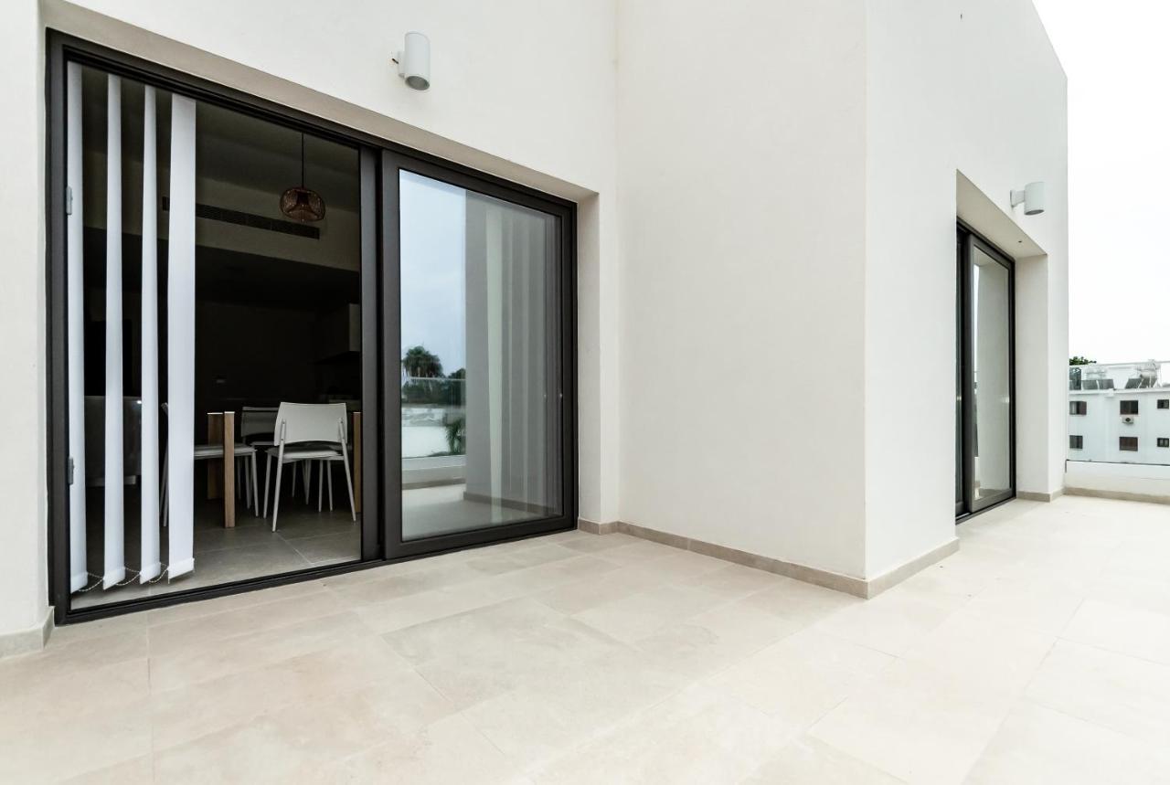 Silver House Boutique Apartamento Paphos Exterior foto
